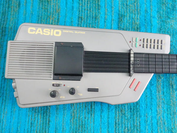 CASIO DG-7 Digital Guitar Synthesizer - Serviced - w/ AC Adapter - K056