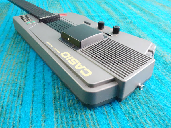 CASIO DG-7 Digital Guitar Synthesizer - Serviced - w/ AC Adapter - K056