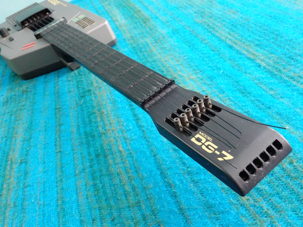 CASIO DG-7 Digital Guitar Synthesizer - Serviced - w/ AC Adapter - K056