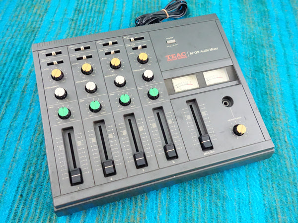 Teac Tascam Series M-09 Audio Mixer - 4 Stereo / 8 Channel - 80's Analog - K060