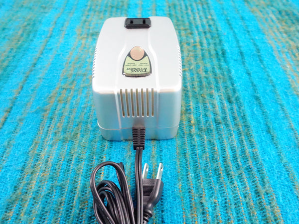 Kashimura TI-200 Step down Transformer 120/230V to 100V - 300/200w max - K072