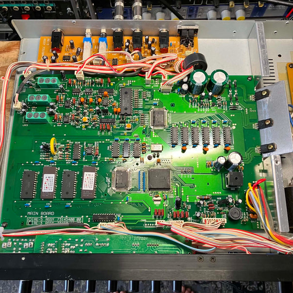 Roland RE-3 Digital Space Echo - Serviced - K053