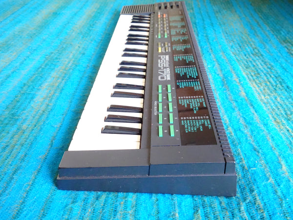 Yamaha PSS-170 Electronic Keyboard 80's Synthesizer Excellent Condition - G48