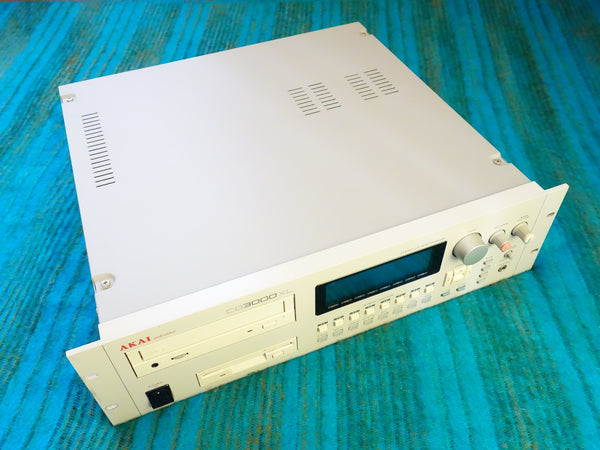 Akai CD3000XL Sampler w/ 16MB Memory - E09