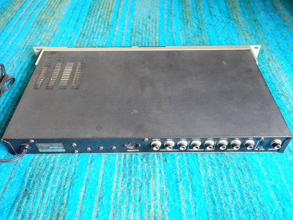Maxon (Ibanez) DMD2000 Digital Delay w/ FC-40 Foot Controller 80's Vintage - G77
