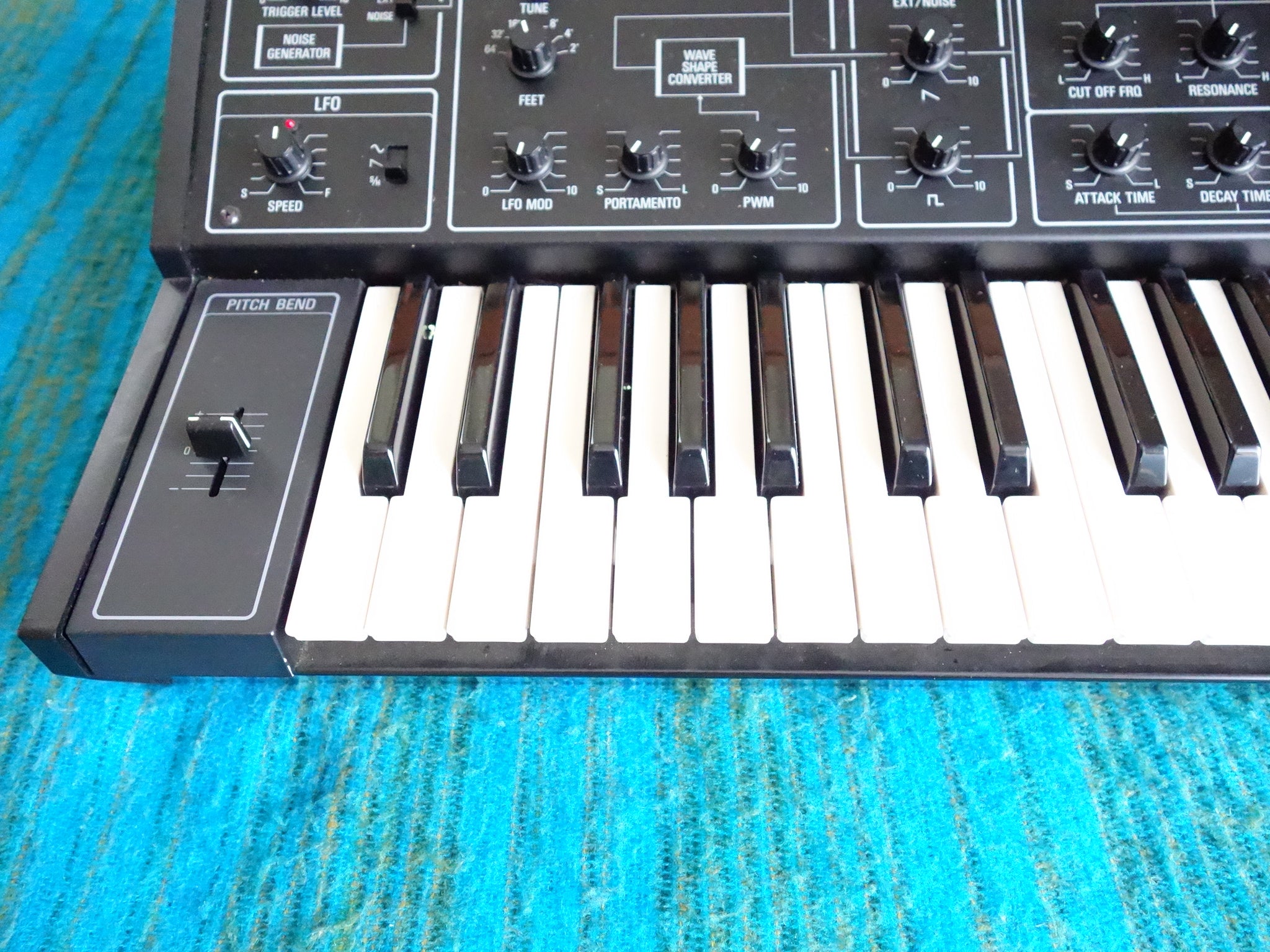 鍵盤楽器 Yamaha CS-5 YAMAHA CS-5 Analog Synthesizer 1978 | HD DEMO - YouTube