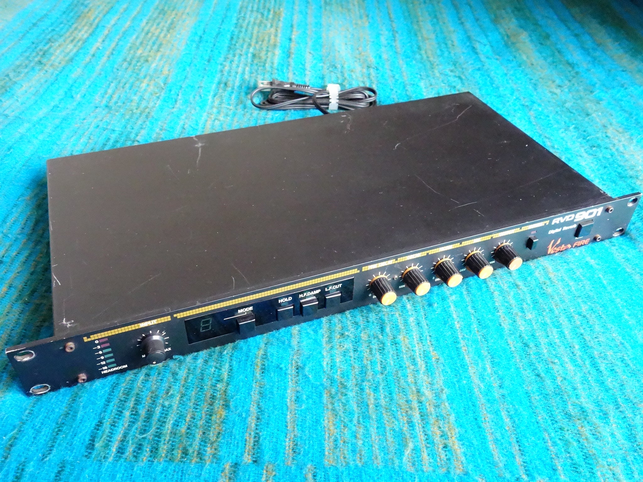 Vesta Fire RVD 901 リヴァーバー Vesta Fire RVD-901 Digital Reverb - 80's Vestax Vintage Digital