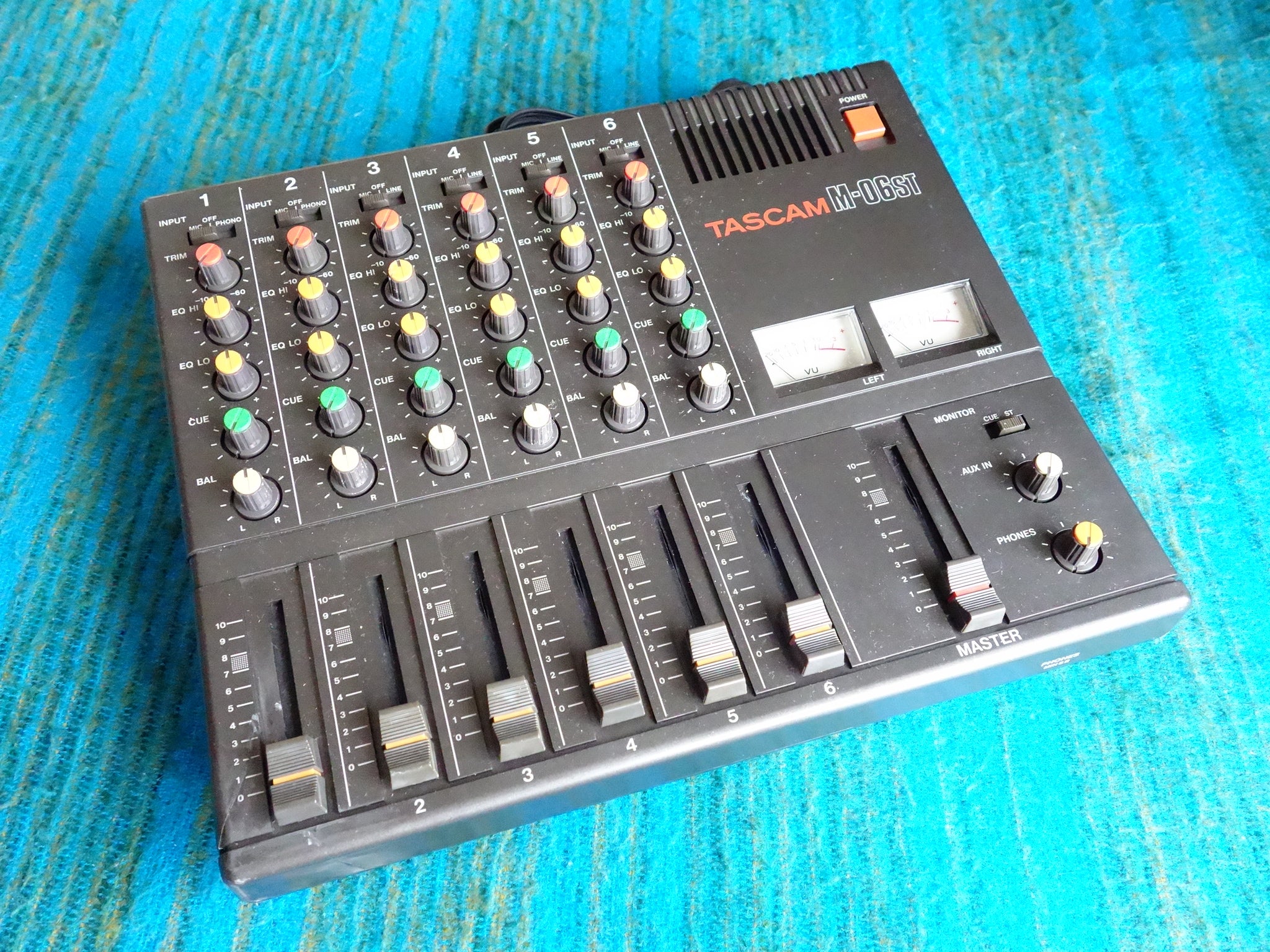 Tascam M-06ST 6/12 Channel Stereo Mixer 80's Vintage - Serviced - G93