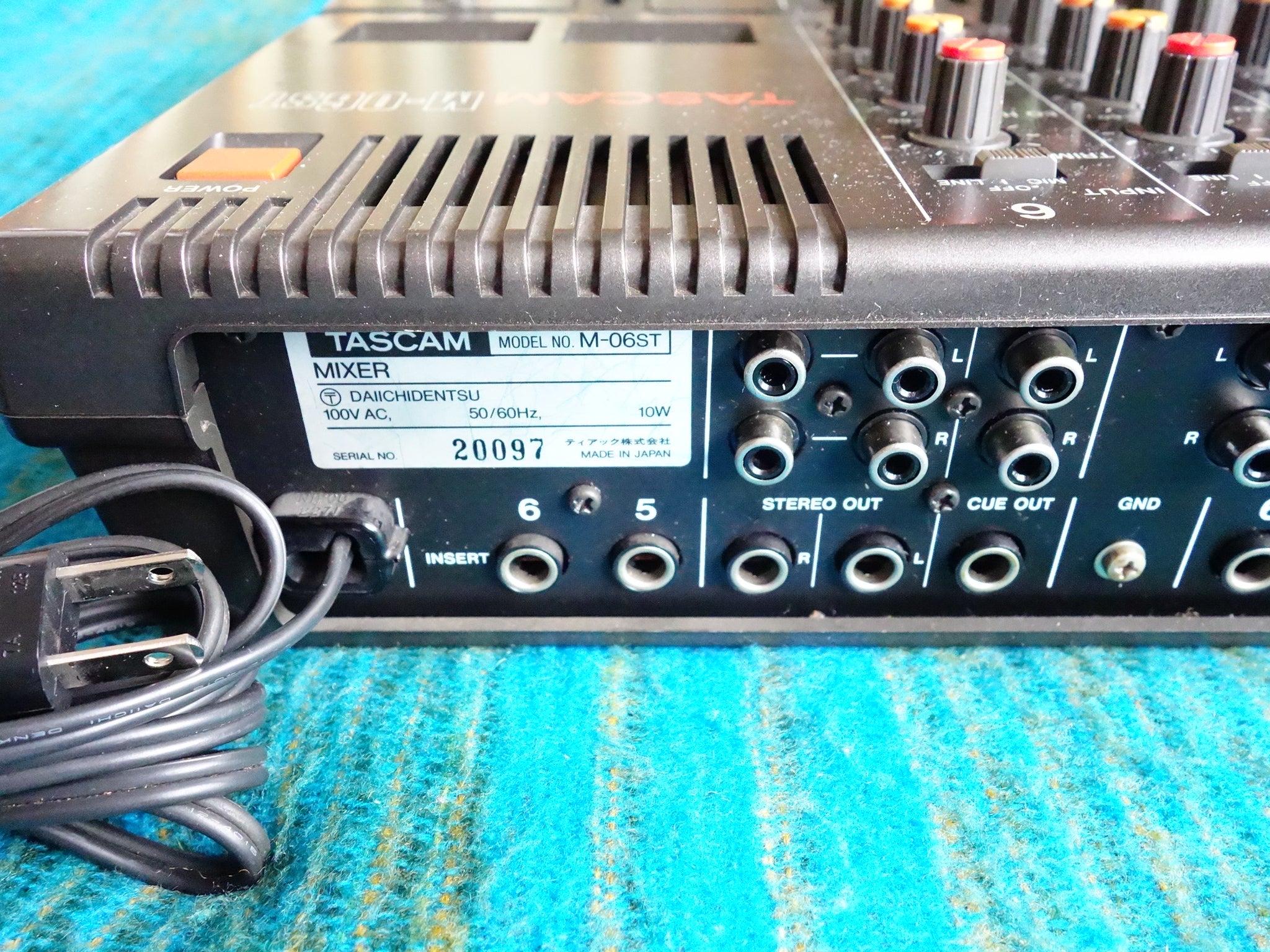 TEAC TASCAM M-06ST アナログミキサー TASCAM M-06ST | Reverb