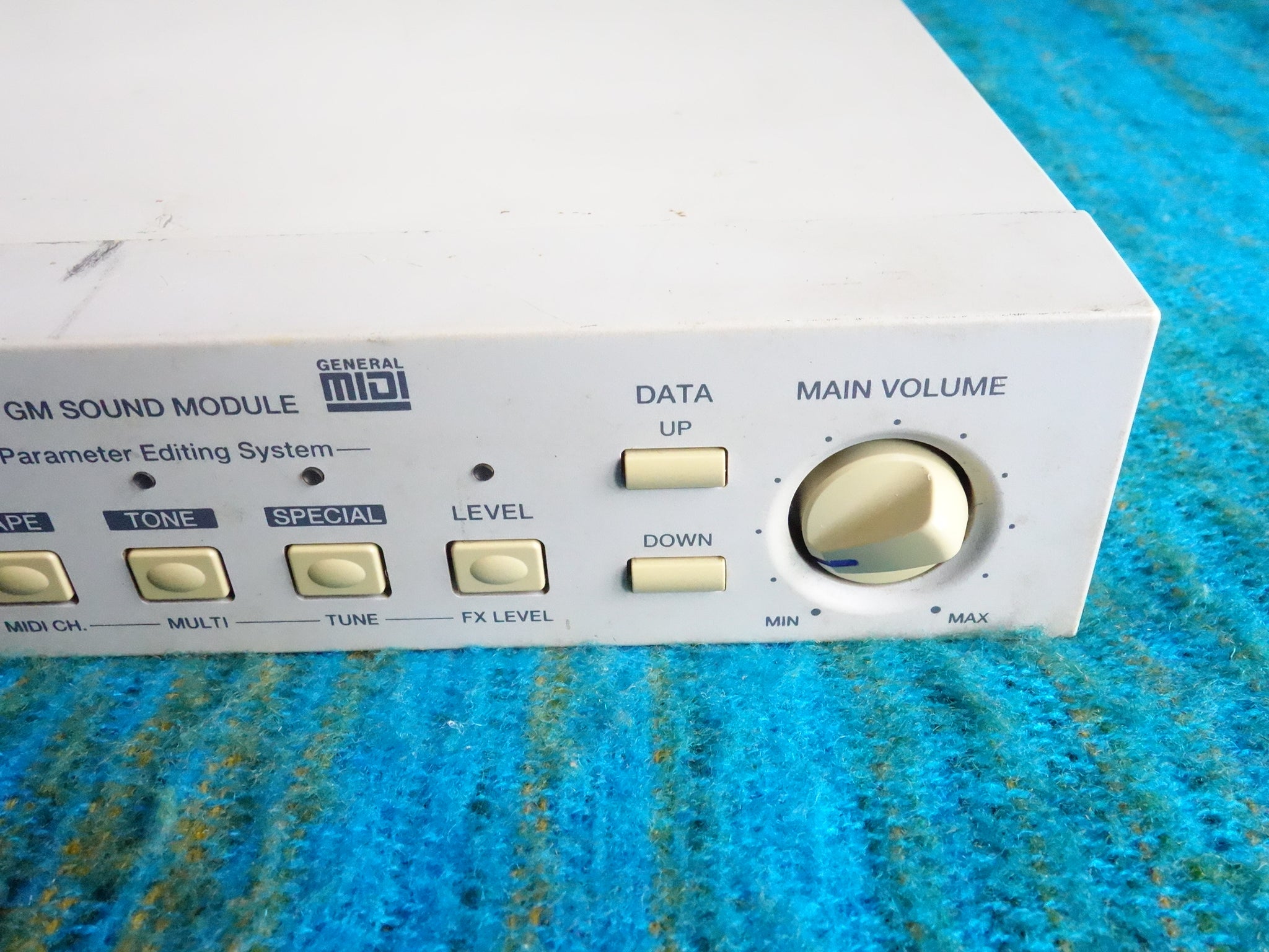 Akai SG01k GM Sound Module - 90's Synthesizer w/ AC Adapter - G100