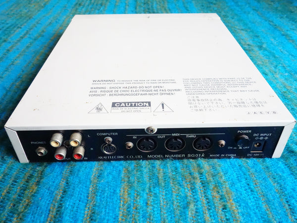 Akai SG01k GM Sound Module - 90's Synthesizer  w/ AC Adapter - G100