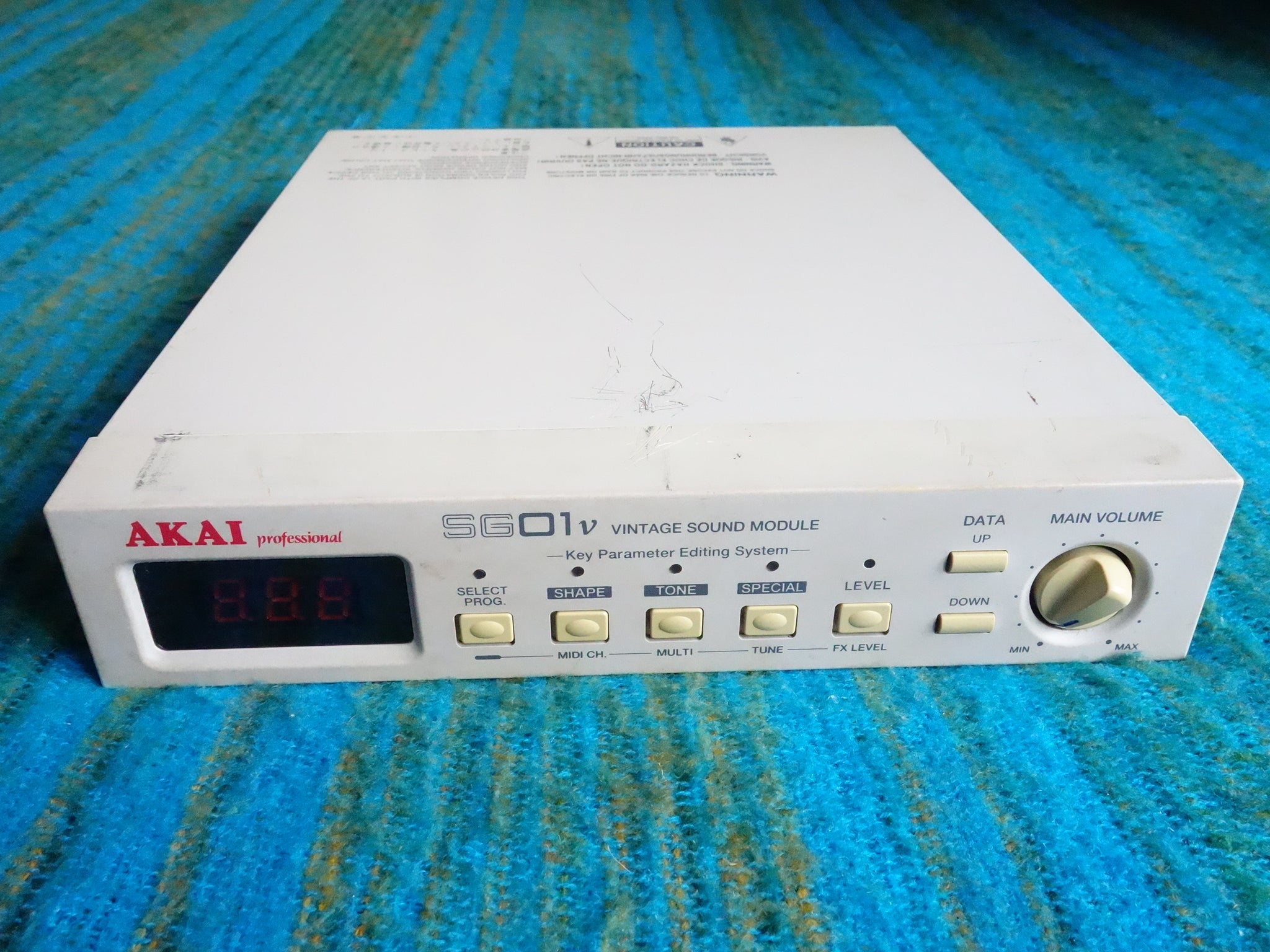 Akai SG01v Vintage Sound Module - 90's Synthesizer w/ AC Adapter