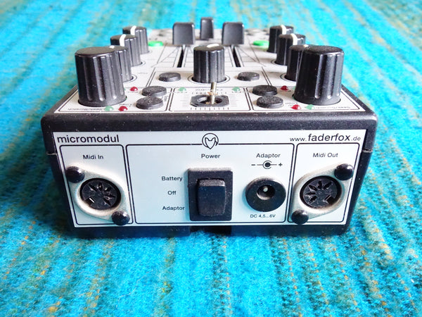 Faderfox Micromodul DJ2 Midi Controller w/ Original CD Driver, Papers - G133