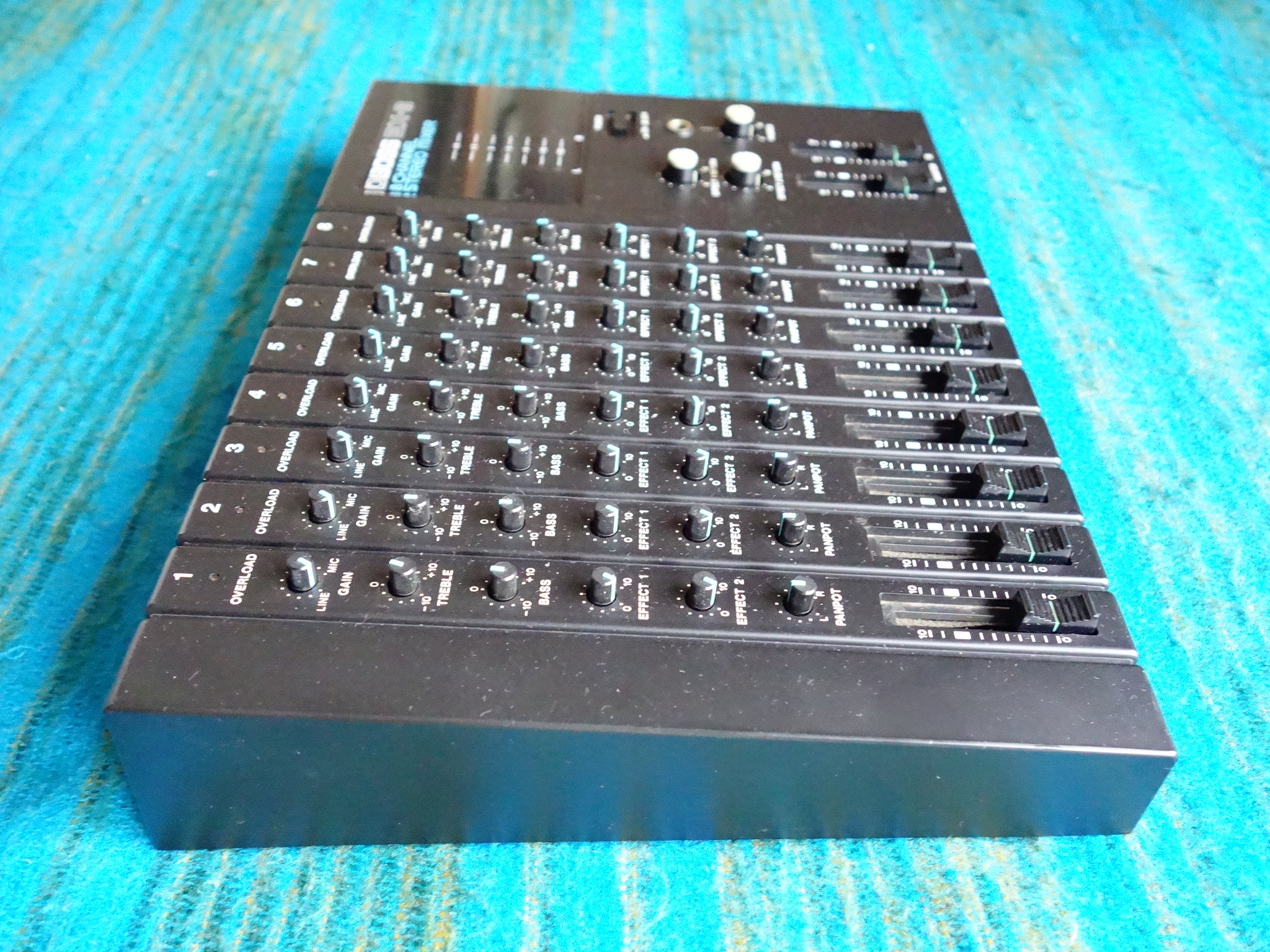 Boss BX-8 8 Channel Compact Stereo Mixer w/ AC Adapter