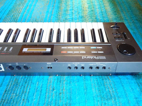 Roland Alpha Juno-2 Synthesizer - Serviced / Power Board Recapped - G181