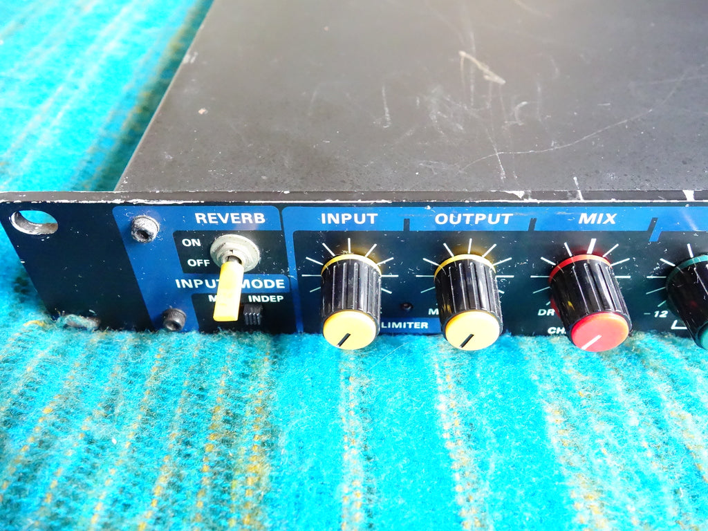 Vesta Kozo RV-3 Dual Reverberation Device - 80's Stereo Spring Reverb ...