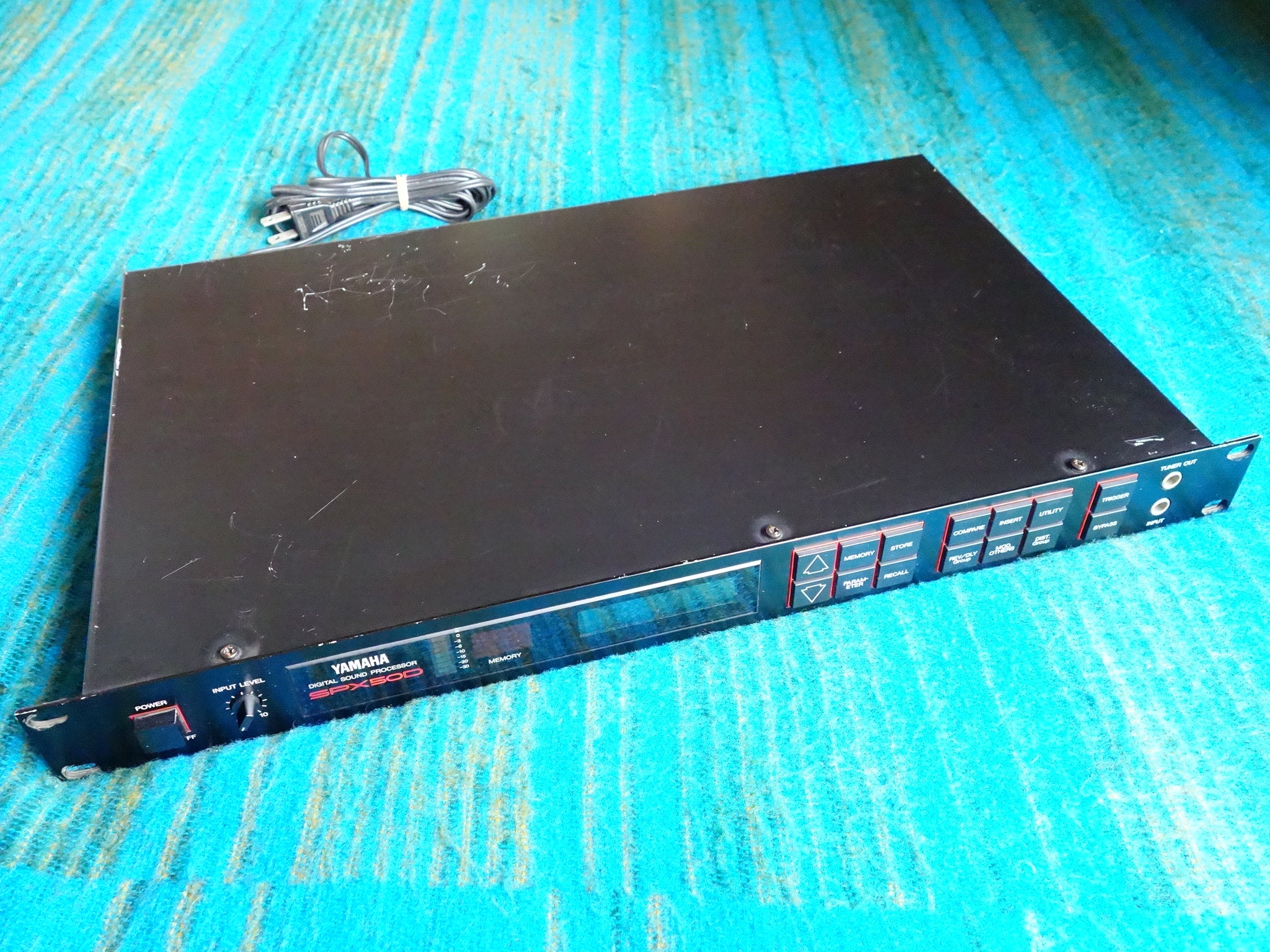 YAMAHA SPX50D Multi Effects Processor - 80s Reverb - New Internal