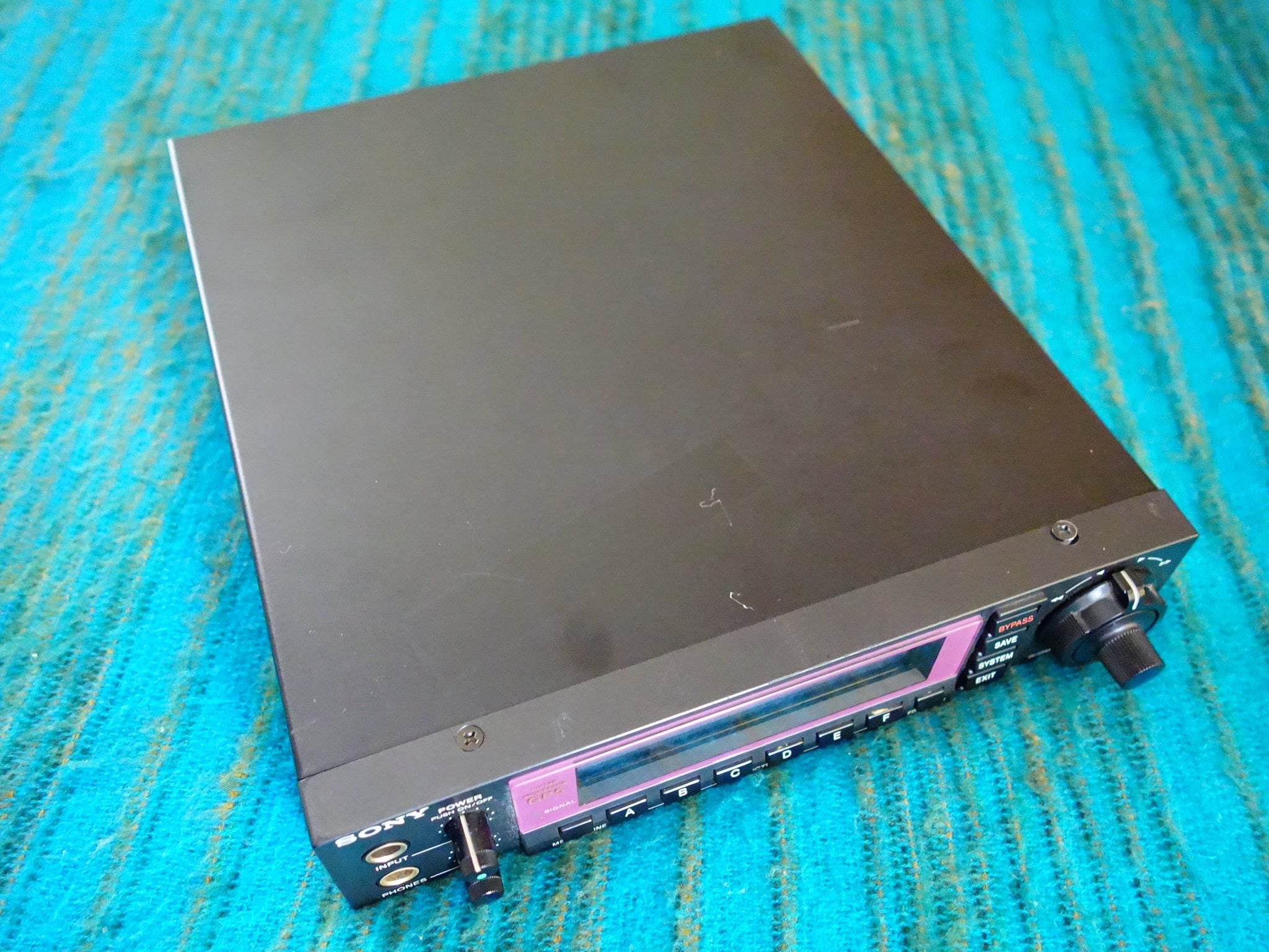 SONY ソニー HR-GP5 ギタープロセッサー ビンテージ エフェクター Yahoo!オークション - 「gp5」楽器、器材の落札相場・落札価格