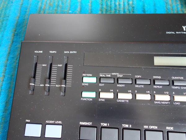 Yamaha RX15 Digital Rhythm Programmer / Drum Machine - F136