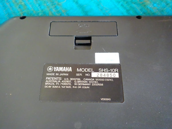 Yamaha SHS-10 FM Digital Synthesizer / Keytar SHS-10R w/ Case, AC Adapter - H030