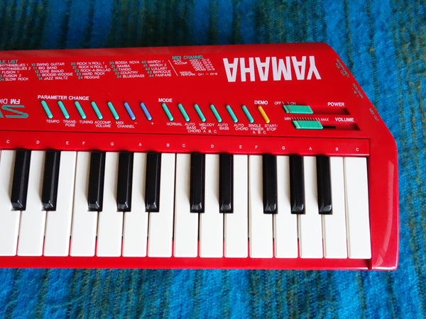 Yamaha SHS-10 FM Digital Synthesizer / Keytar SHS-10R w/ Box, AC Adapter - H034