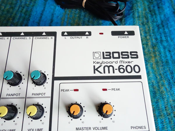 Boss KM-600 Keyboard Mixer - 6 Channel Vintage Mixer - Worldwide Shipping - E330