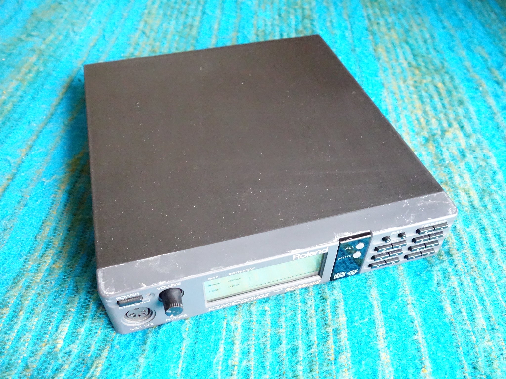 Roland SoundCanvas SC-55 MkII MIDI音源 Roland SC-55 MK2 Sound Canvas MIDI Sound Module Tested