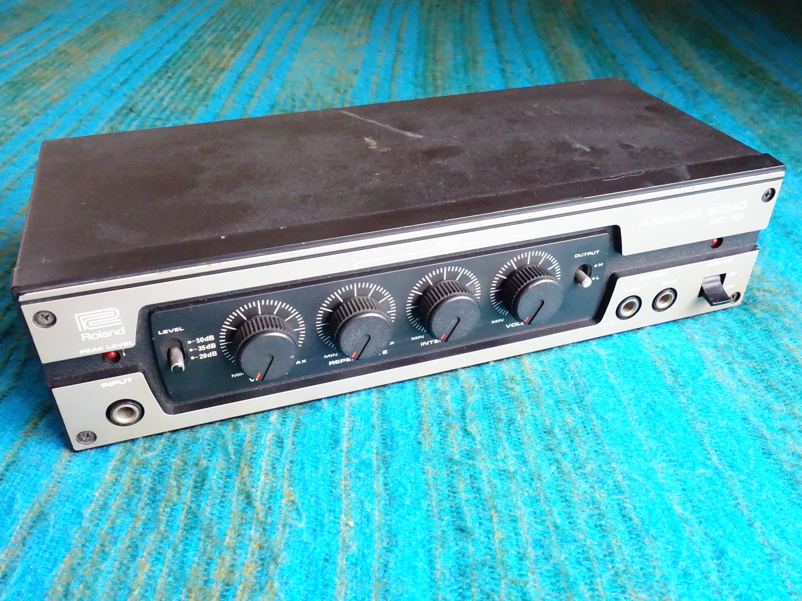 Roland DC-10 Analog Echo ローランド アナログエコー Roland DC-10 Analog Echo - 80's Vintage Rare Analog Delay