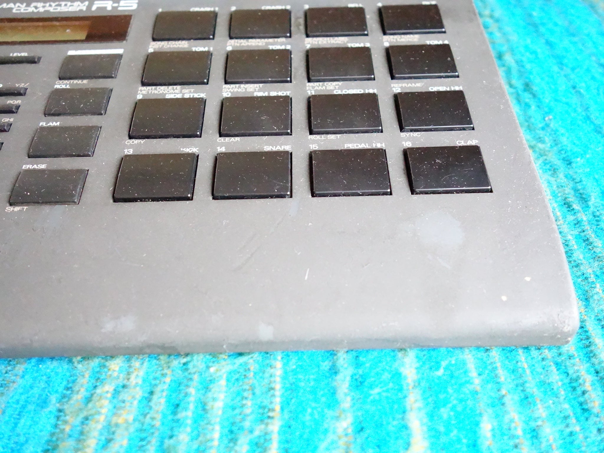 Roland R-5 Human Rhythm Composer / 90's Drum Machine w/ AC