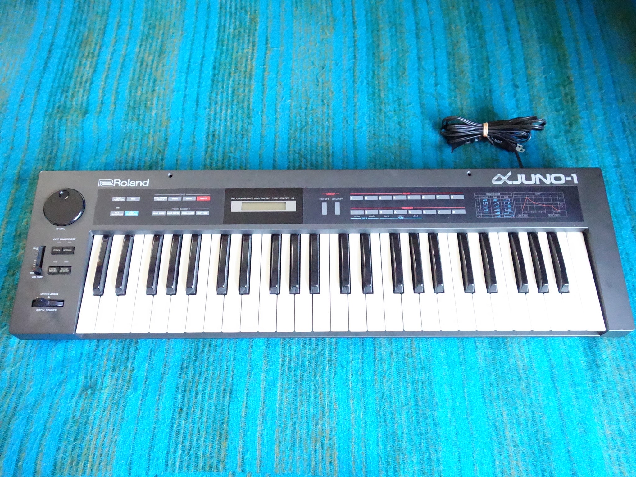 Roland Alpha Juno-1 Analog Polyphonic Synthesizer - 80's Vintage