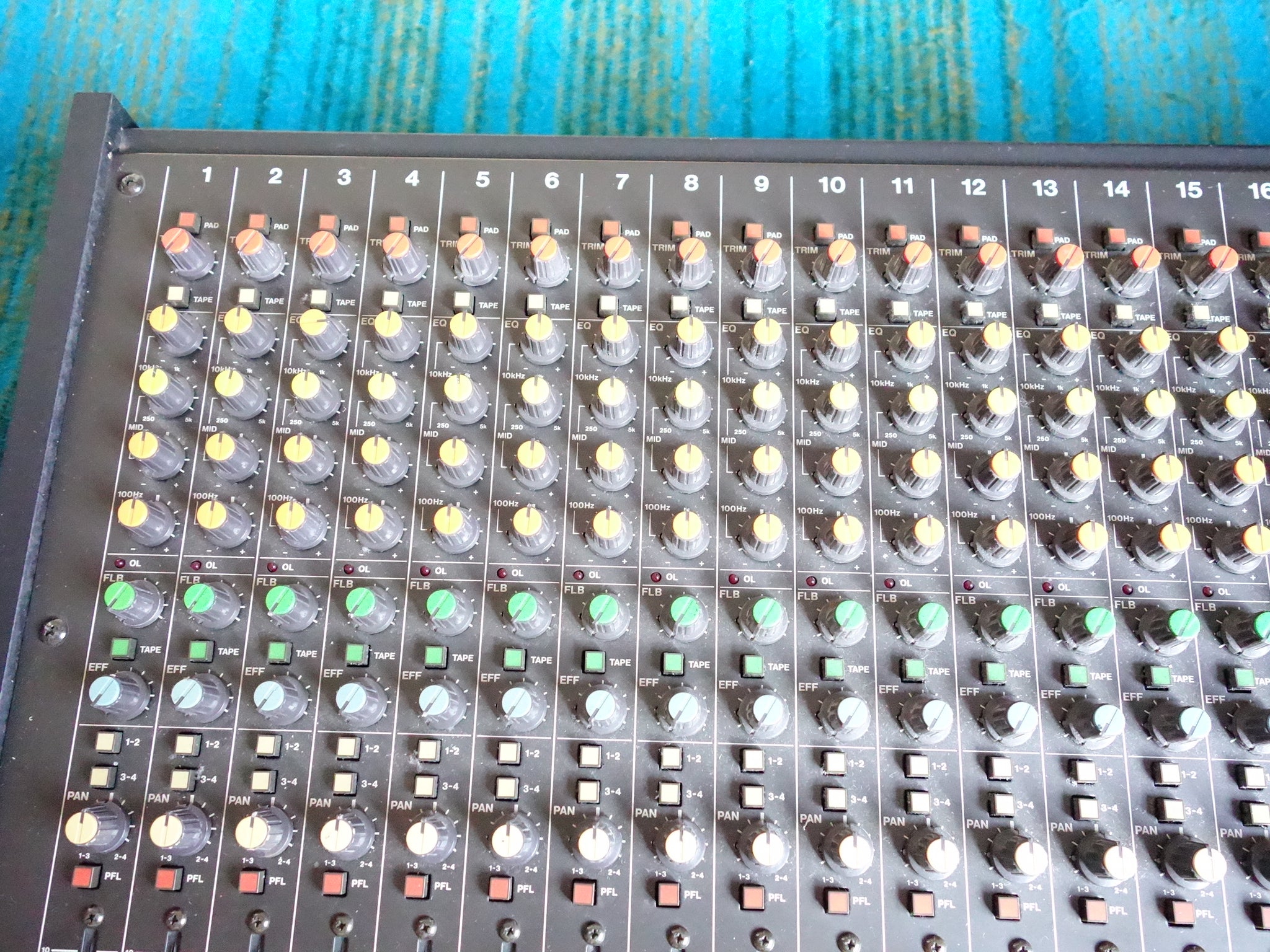 新品❤️TASCAM★M-224★madeinJapan★New Withbox 新品❤️TASCAM☆M-224☆madeinJapan☆New Withbox - メルカリ